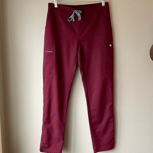 Women's Figs Scrub Pants: Yola Skinny Scrub Pants, Burgundy, Size Small